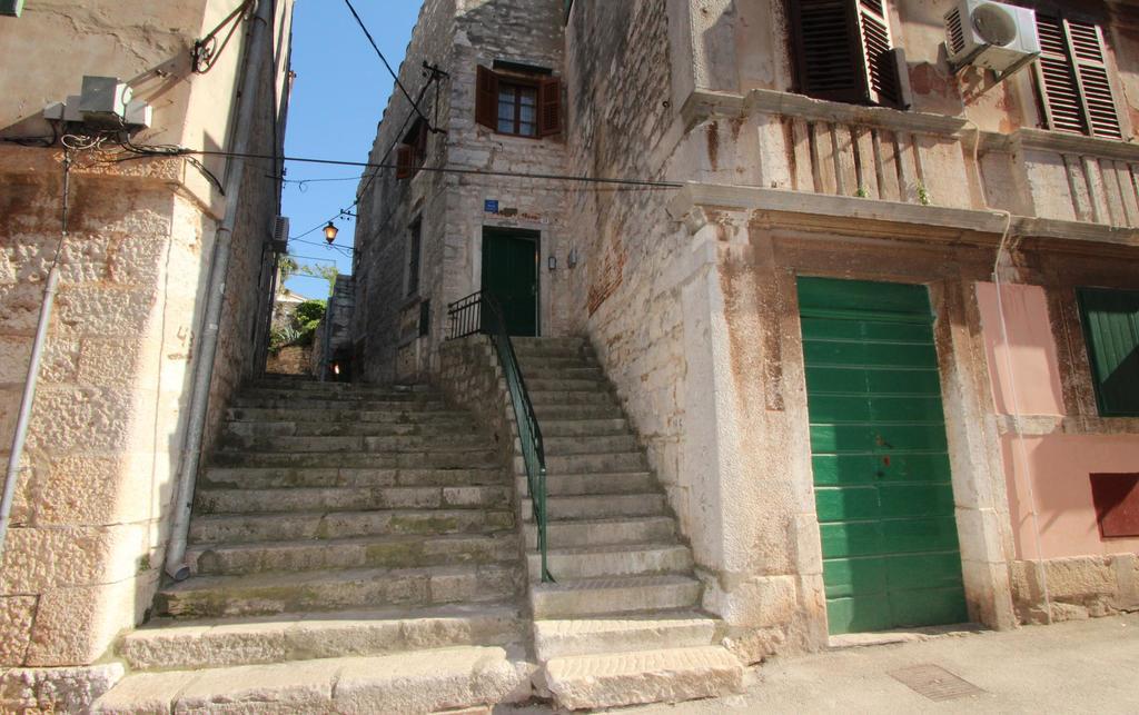 Apartments Ive Rovinj Exterior photo