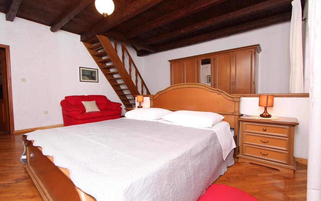 Apartments Ive Rovinj Exterior photo