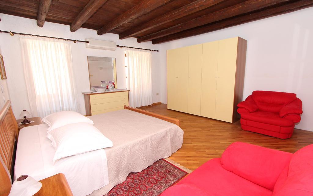 Apartments Ive Rovinj Exterior photo